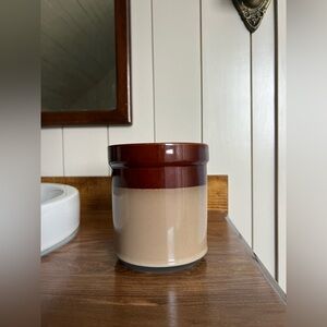 Elegant Two-Tone Ceramic Mug